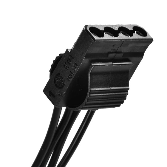 4-Pin peripheral connector