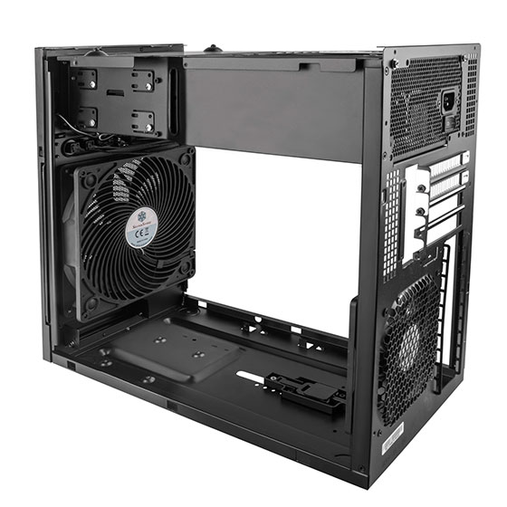 One 180mm Air Penetrator fan included for excellent system cooling
