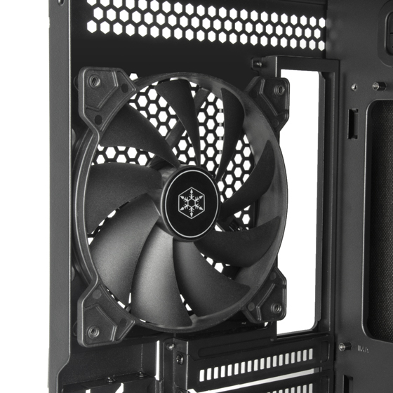 Pre-installed rear 140mm x 1 fans