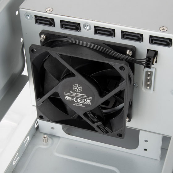 Included front 80mm fan 