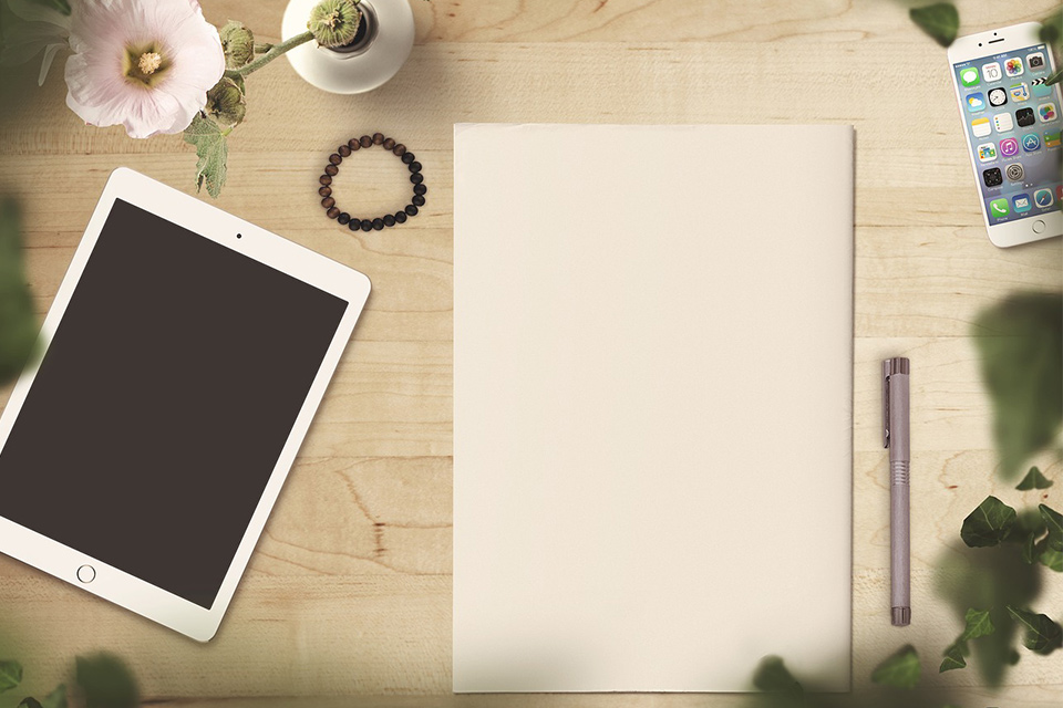 どちらを使えば良い?業務でスマホとタブレットを使い分ける方法は?