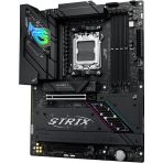 ROG STRIX B850-F GAMING WIFI ― AMD B850チップセット搭載ATXマザーボードの写真