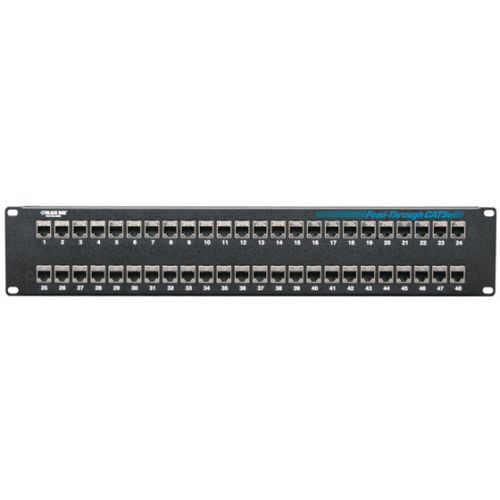  CAT5e フィードスルー型パッチパネルの製品画像